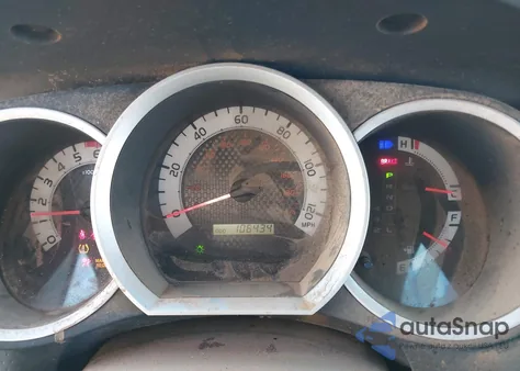 2014 Toyota Tacoma Prerunner V6 z USA, uszkodzony, nr VIN 3TMJU4GN5EM167329